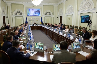 Директор Інституту  Олександр Скрипнюк взяв участь роботі у Круглого столу «Тридцять років Конституції України: здобутки та виклики сучасності» | Інститут держави і права імені В. М. Корецького НАН України